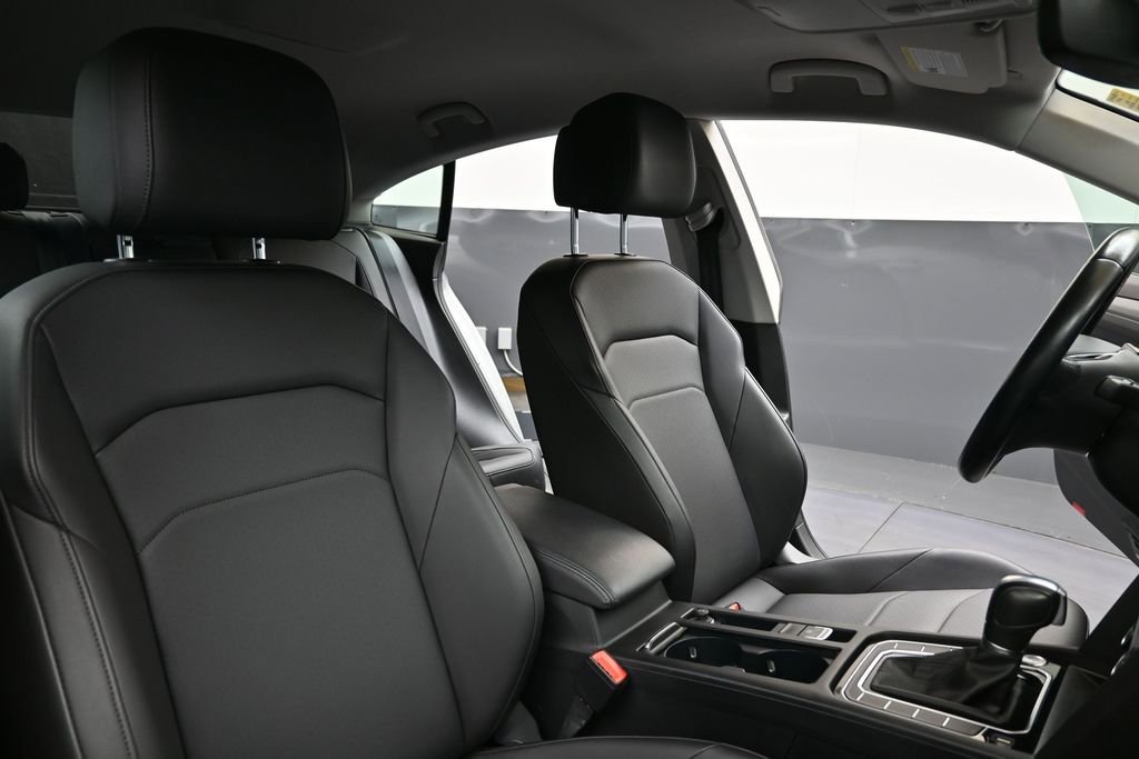 Used 2019 Volkswagen Arteon SE FWD image 13