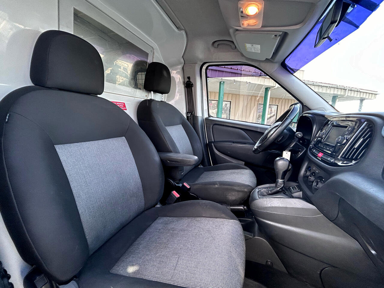 Used 2019 RAM ProMaster City Tradesman SLT image 12