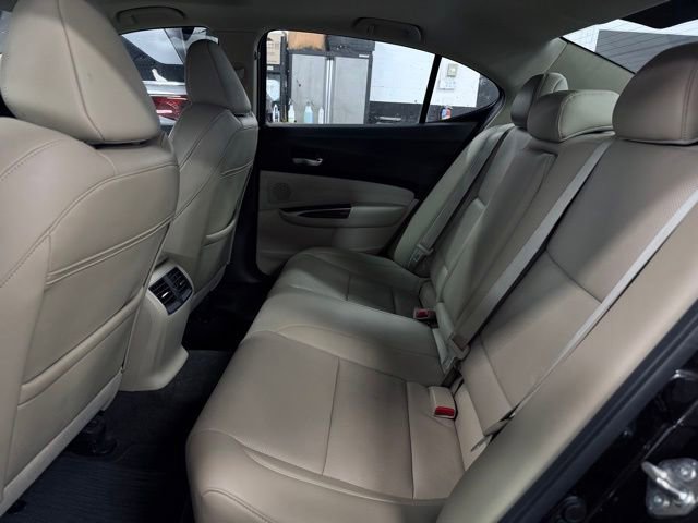Used 2017 Acura TLX V6 SH-AWD w/ Technology Pkg image 18