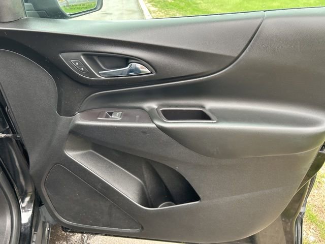 Used 2018 Chevrolet Equinox LT image 39