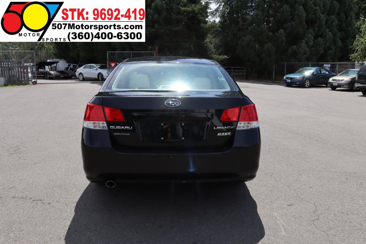 Used 2011 Subaru Legacy 2.5i Premium AWD/4WD image 6