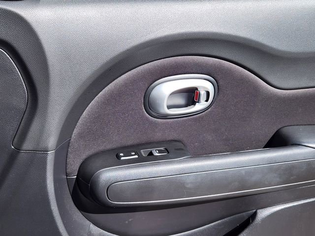 Used 2017 Kia Soul image 12