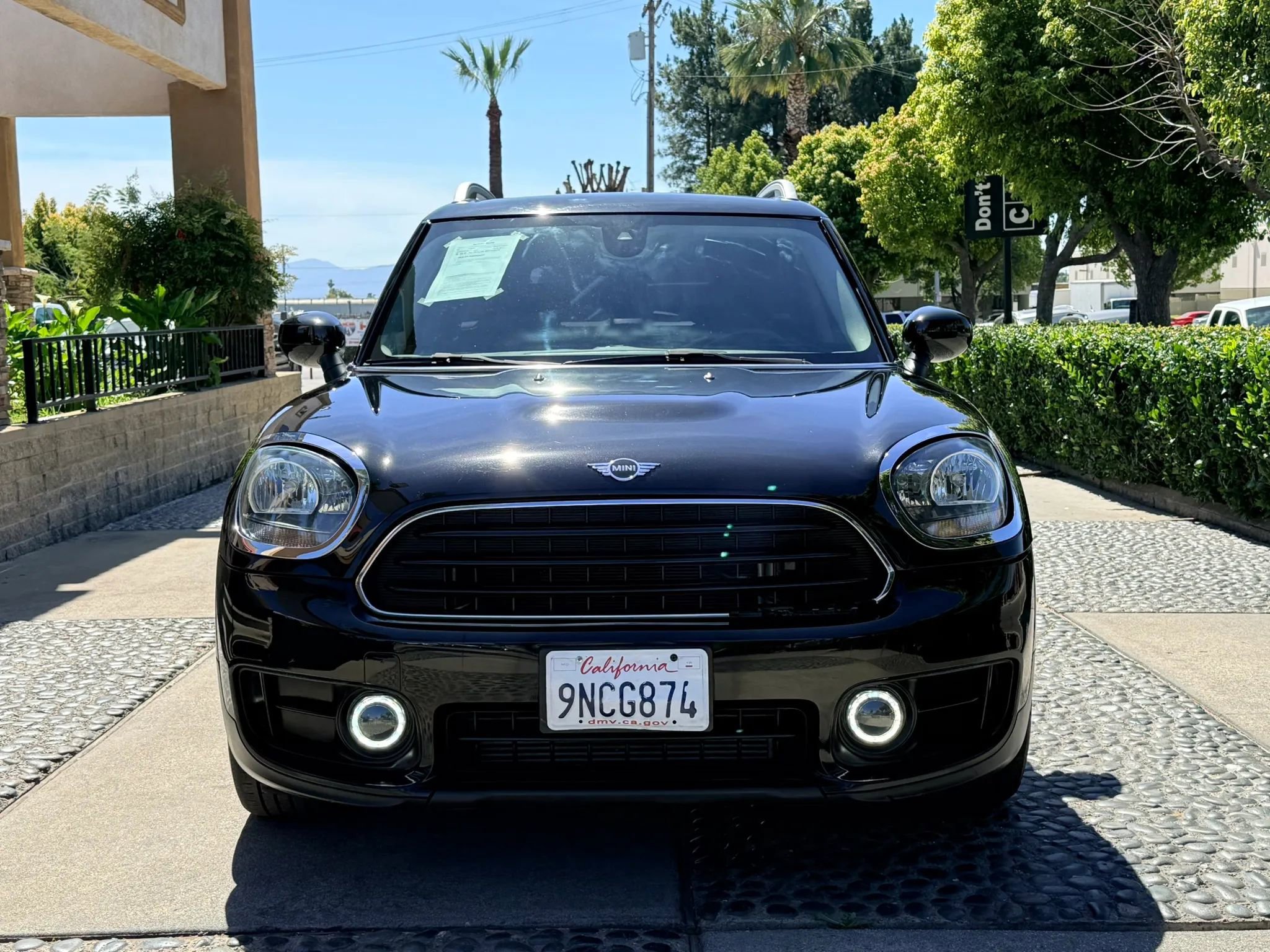Used 2020 MINI Cooper Countryman FWD image 2