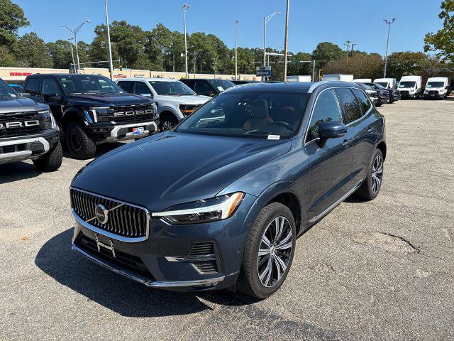 Used 2023 Volvo XC60 B5 Ultimate w/ Climate Package