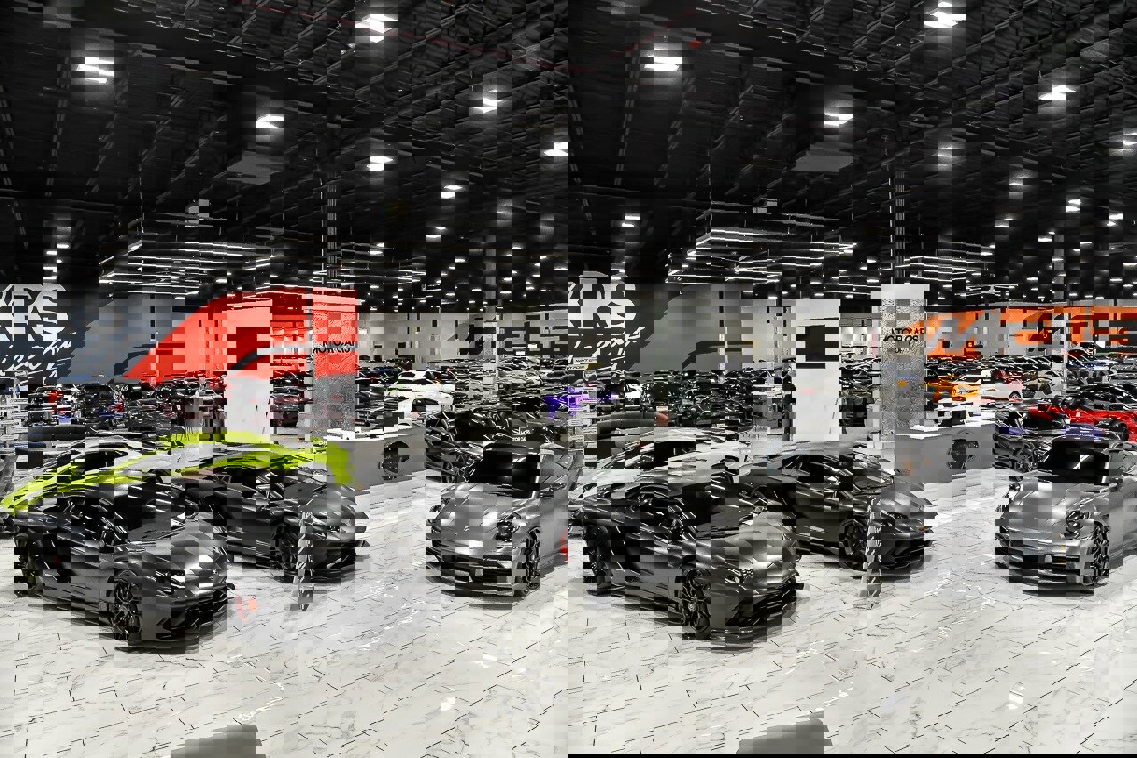 Used 2018 McLaren 720S Performance image 2