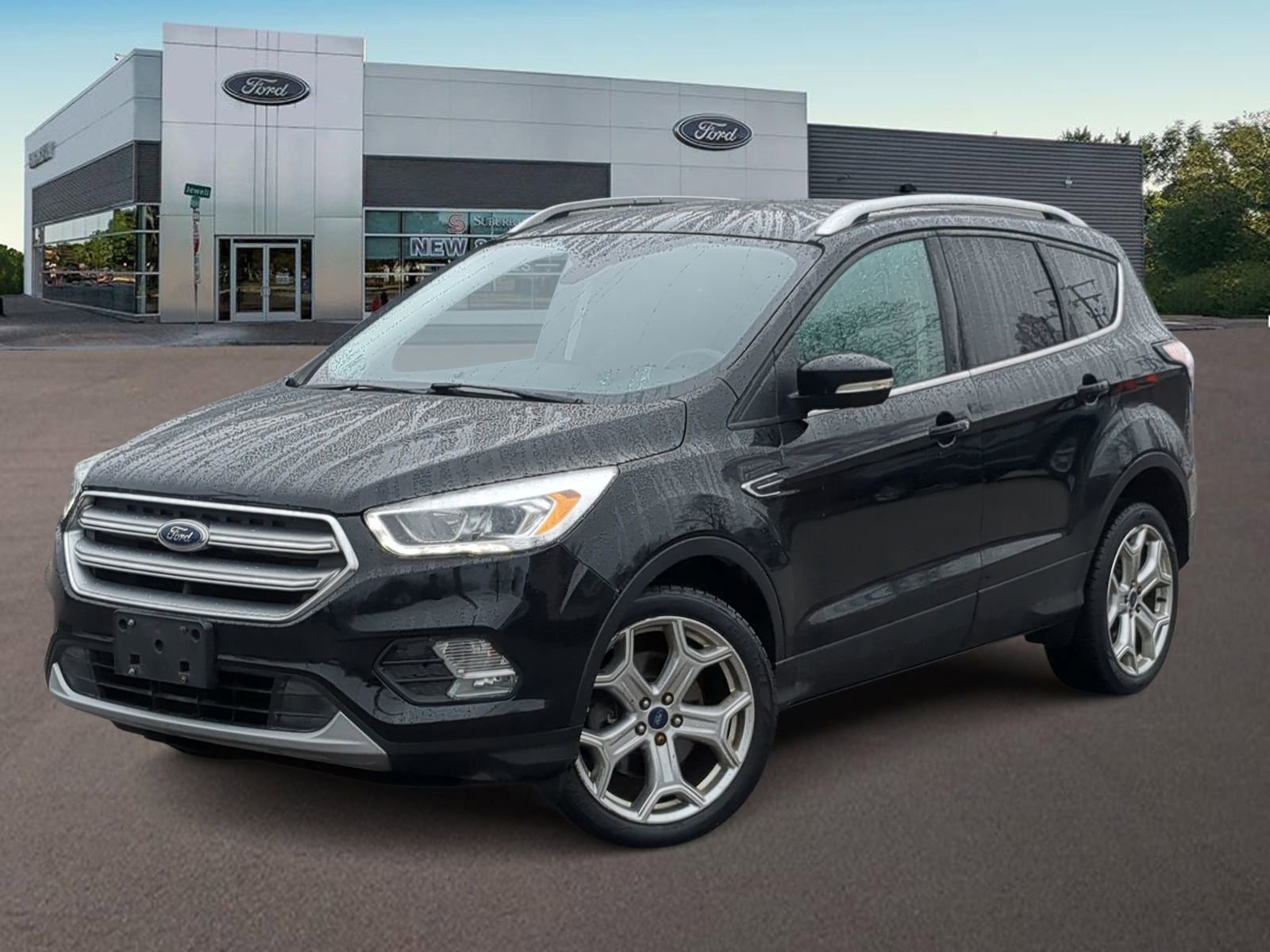 Used 2017 Ford Escape Titanium image 1