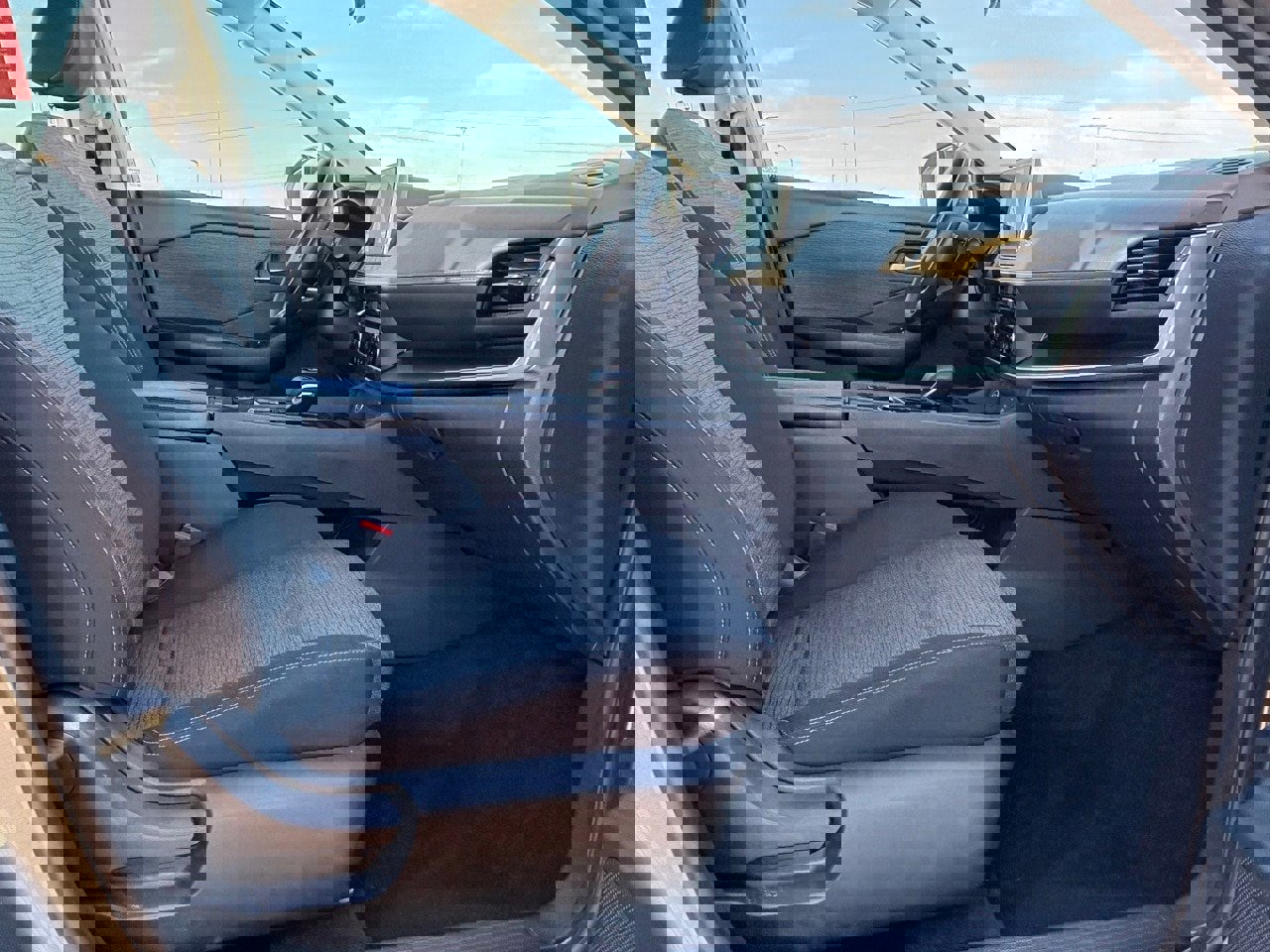 Certified 2023 Nissan Rogue SV image 35