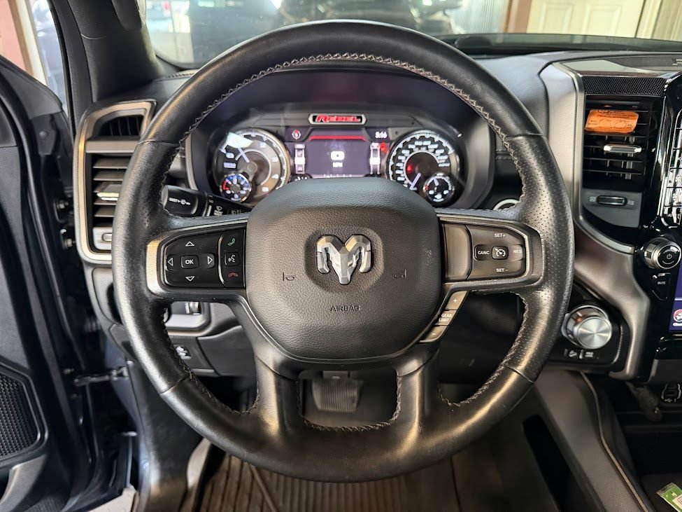 Used 2020 RAM 1500 Rebel AWD/4WD image 17
