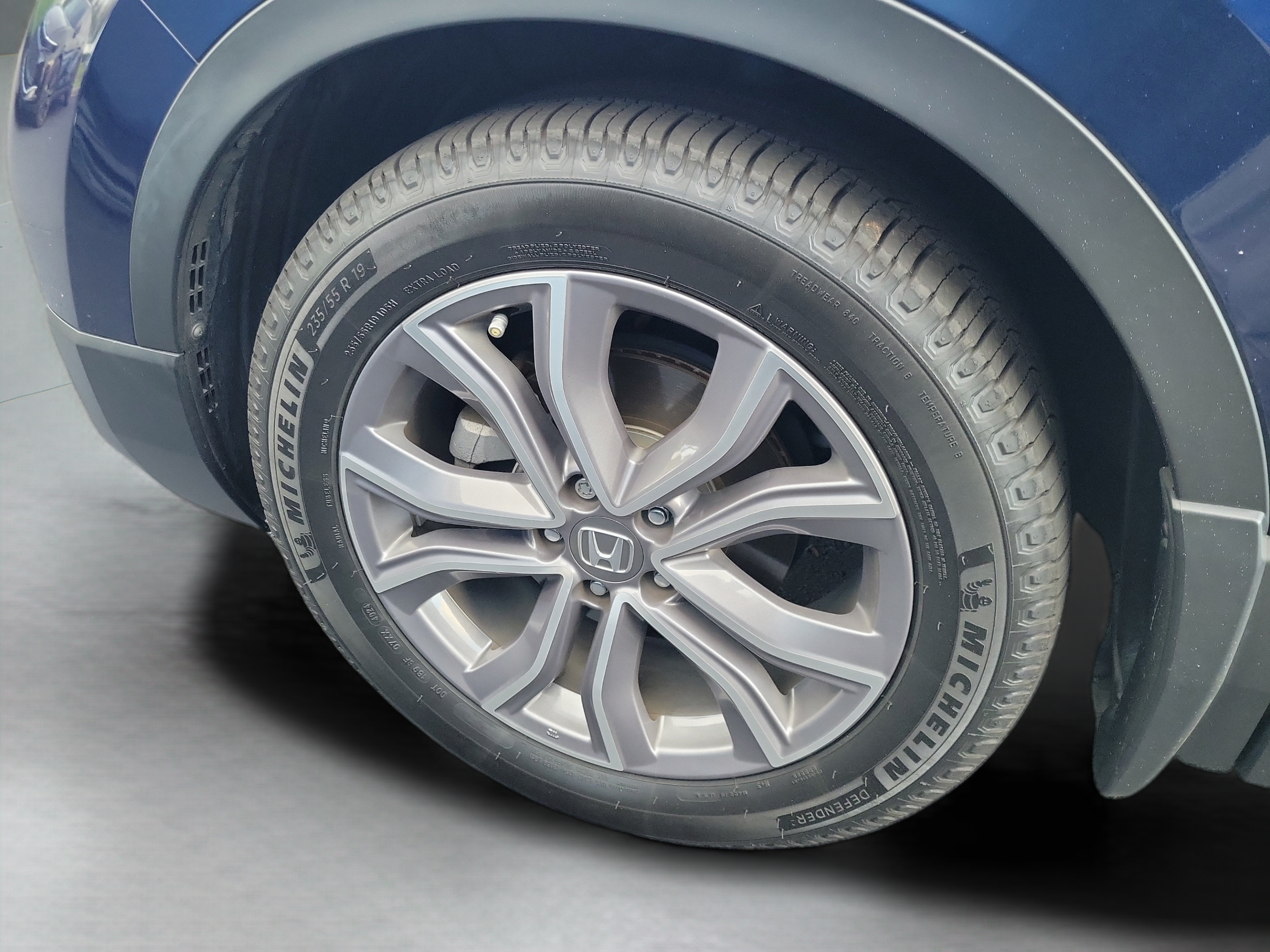 Used 2020 Honda CR-V Touring image 30
