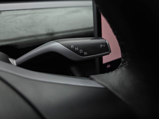 Used 2022 Tesla Model 3 Performance AWD/4WD image 23