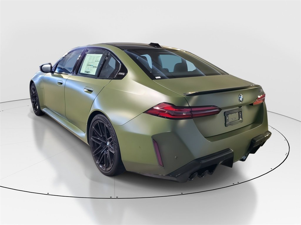 New 2026 BMW M5 w/ Carbon Package image 4