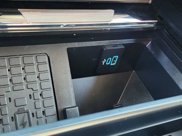 Used 2024 Ford F250 Lariat w/ Lariat Ultimate Package image 12