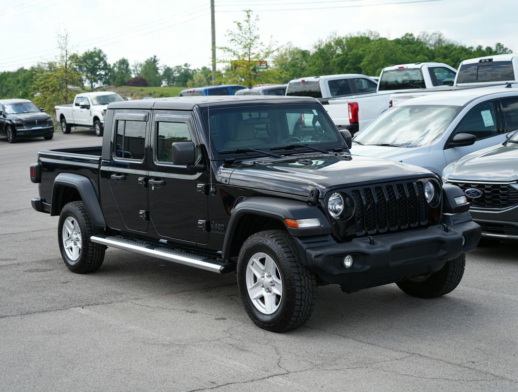 Used 2020 Jeep Gladiator Sport w/ Quick Order Package 24S AWD/4WD image 3