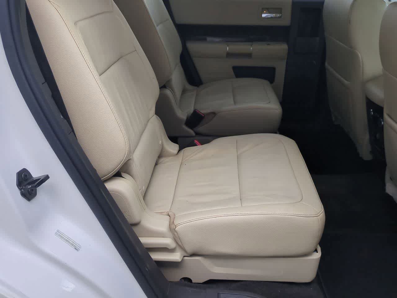 Used 2014 Ford Flex SEL w/ Equipment Group 202A FWD image 18