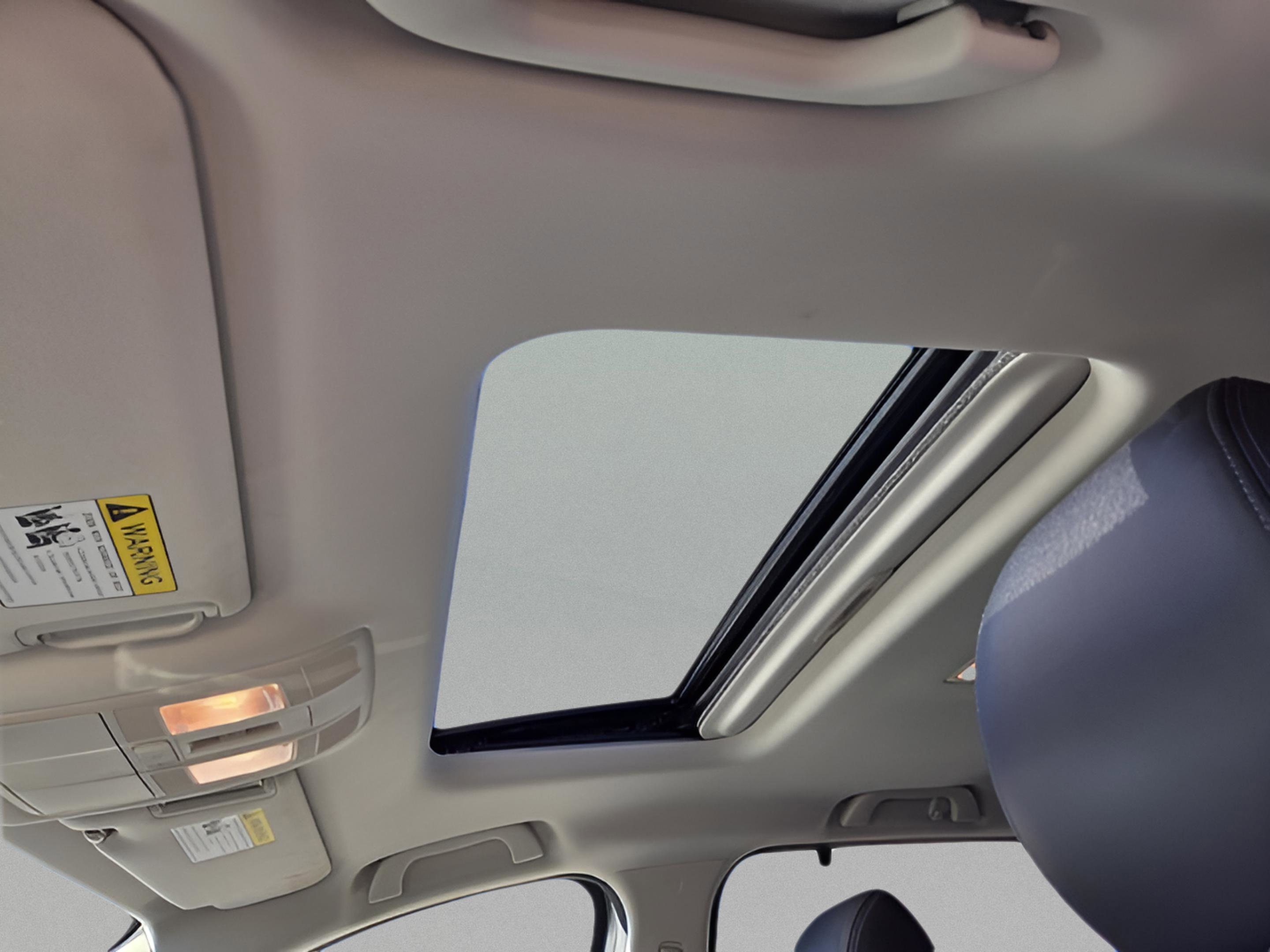 Used 2021 MAZDA CX-9 Touring w/ Touring Premium Package image 6