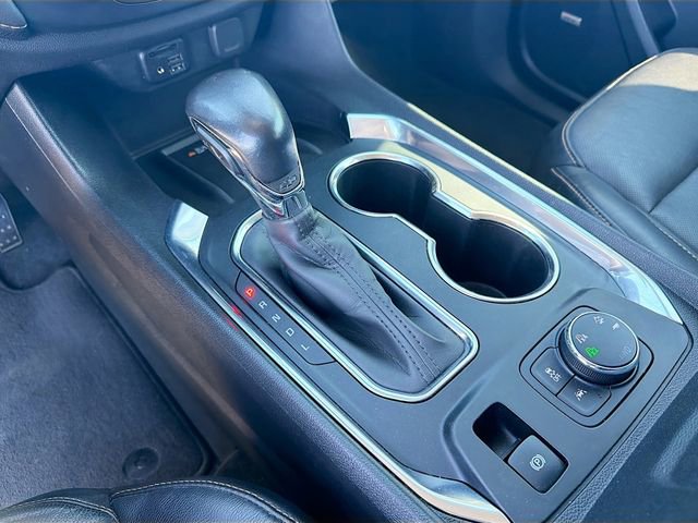 Used 2021 Chevrolet Traverse Premier image 30