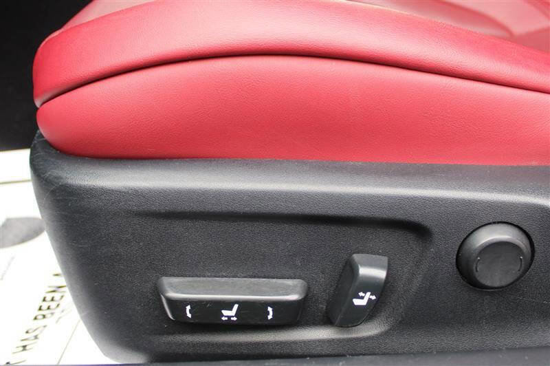 Used 2017 Lexus RC 300 AWD image 11