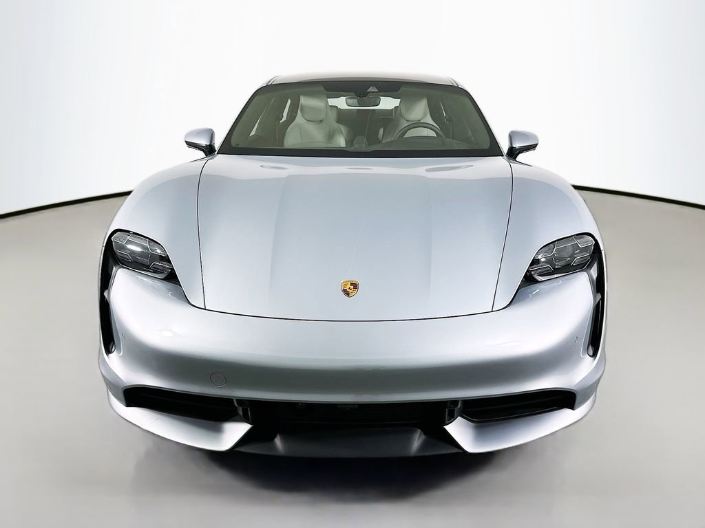 New 2024 Porsche Taycan Turbo image 6