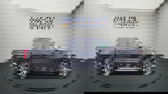 New 2025 Chevrolet Silverado 1500 LT w/ All Star Edition Plus image 3