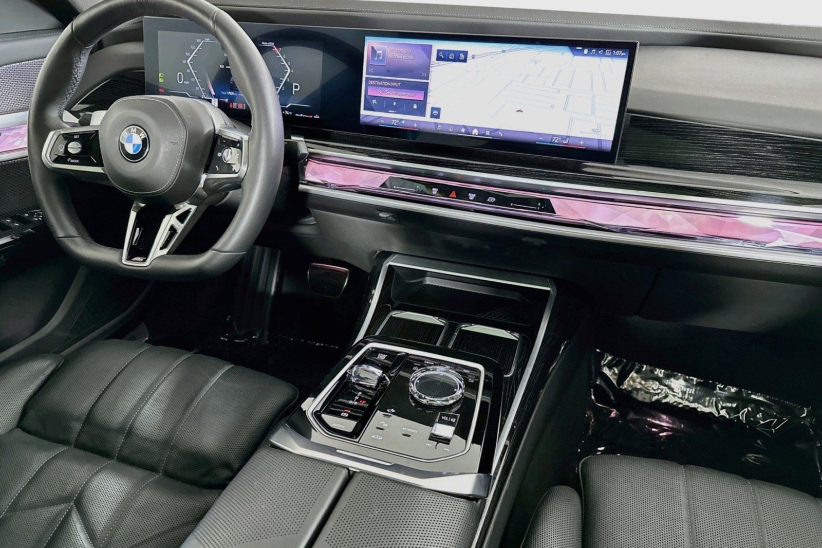 Used 2026 BMW 740i xDrive AWD/4WD image 6