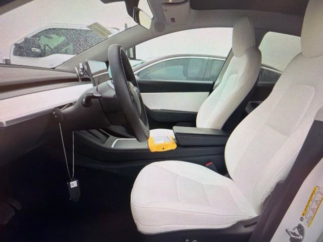 Used 2021 Tesla Model Y Long Range AWD/4WD image 5