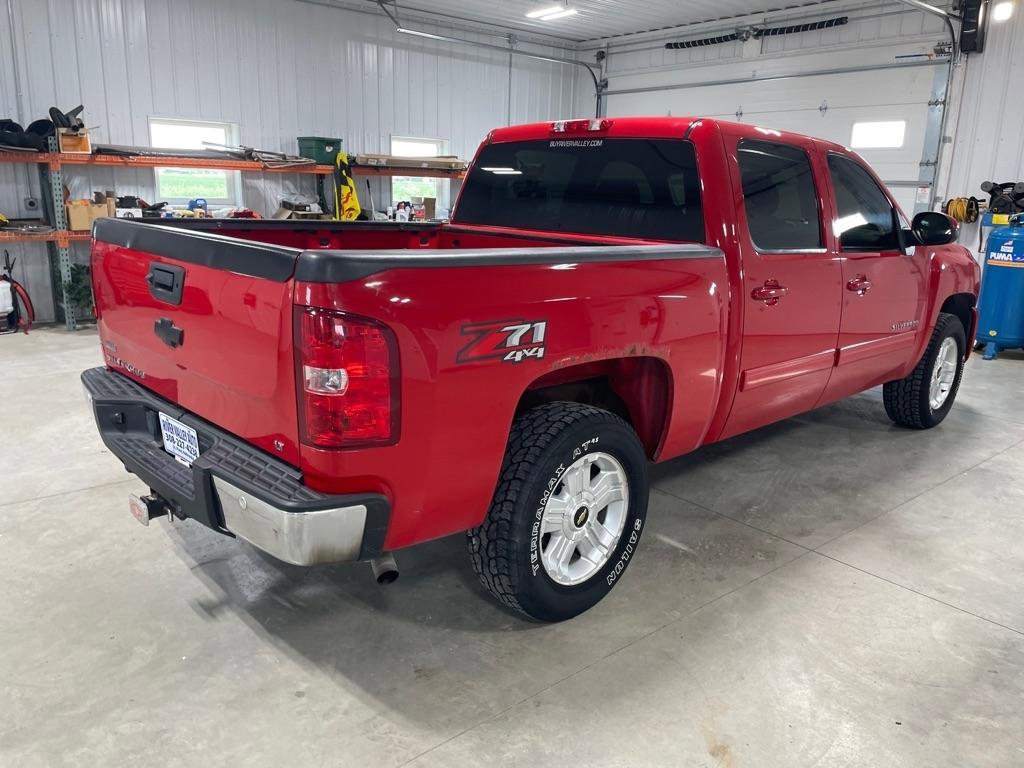 Used 2011 Chevrolet Silverado 1500 LT w/ All-Star Edition AWD/4WD image 7