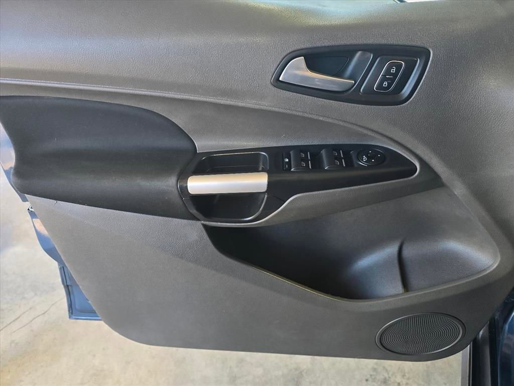 Used 2022 Ford Transit Connect XLT FWD image 8
