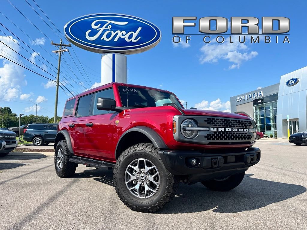 Used 2025 Ford Bronco Badlands AWD/4WD image 1