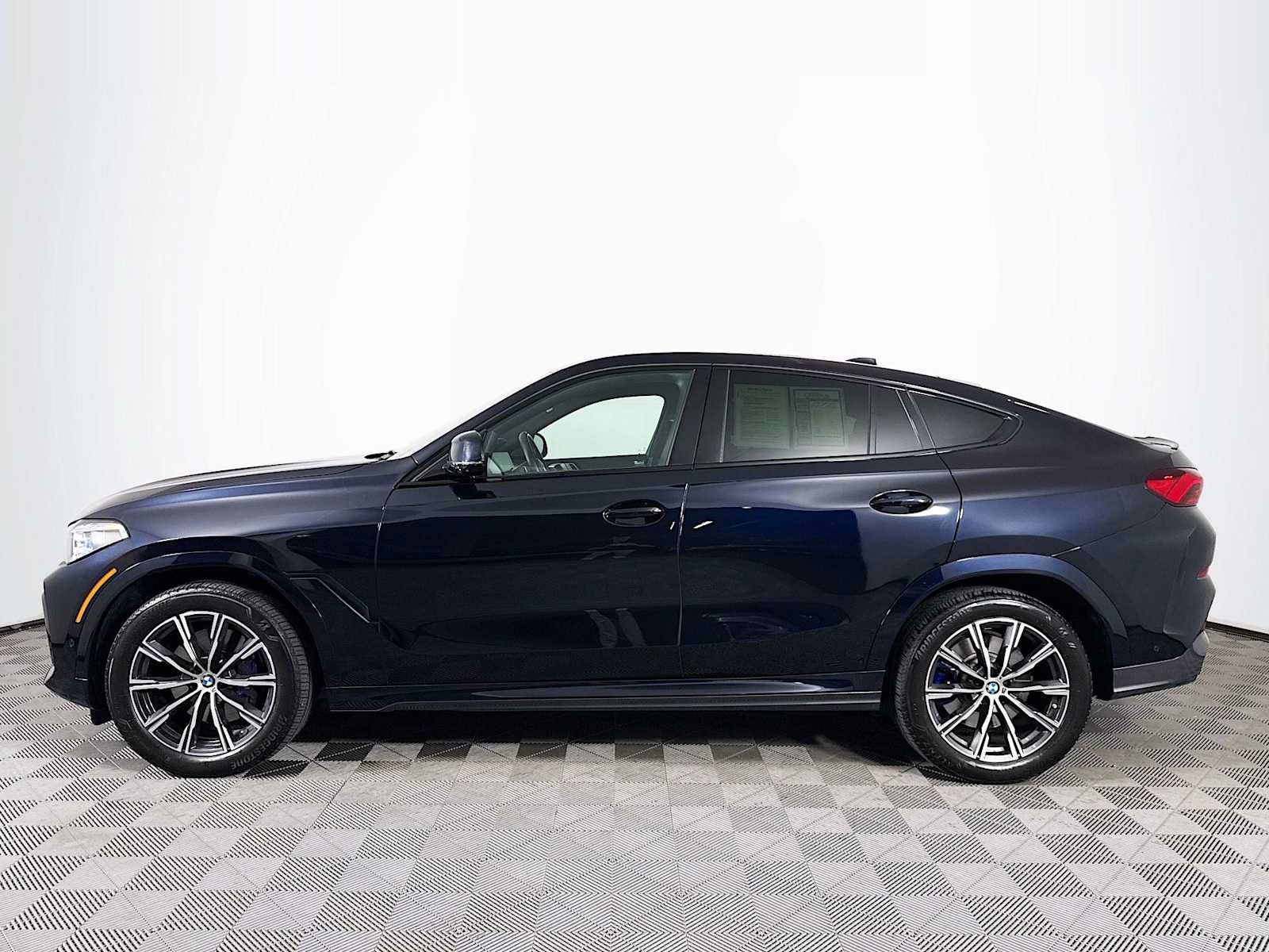 Used 2021 BMW X6 xDrive40i w/ Executive Package AWD/4WD image 8