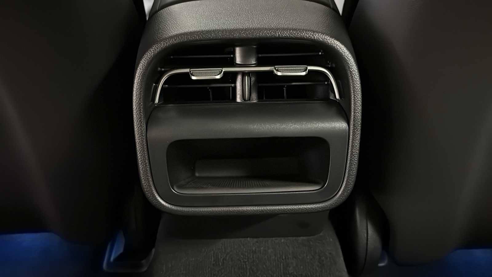 New 2027 Mercedes-Benz E 350 4MATIC Sedan image 29