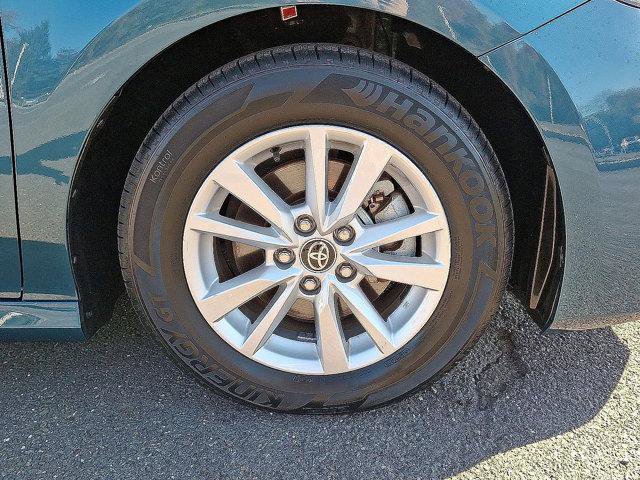 Certified 2025 Toyota Camry LE image 32