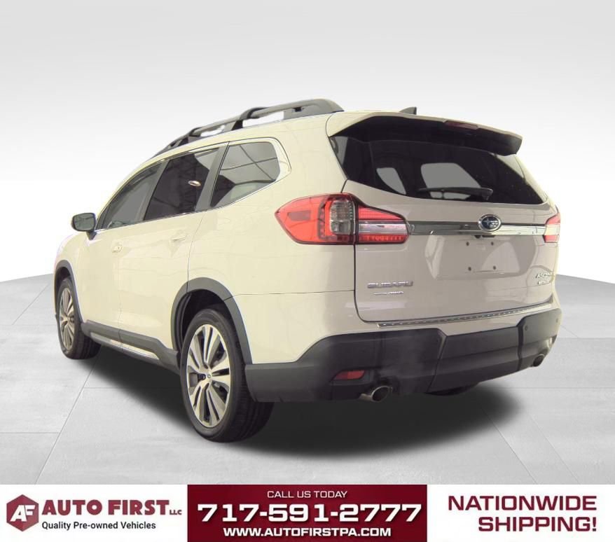 Used 2022 Subaru Ascent Limited w/ Technology Package image 2