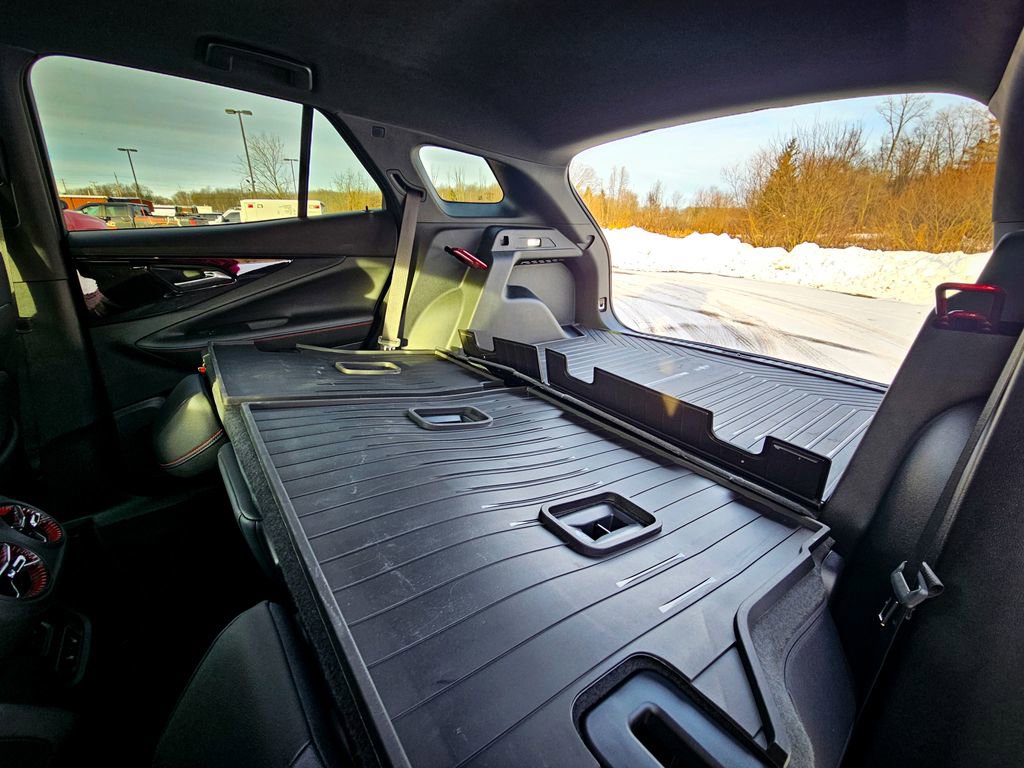 Certified 2024 Chevrolet Blazer EV RS image 36