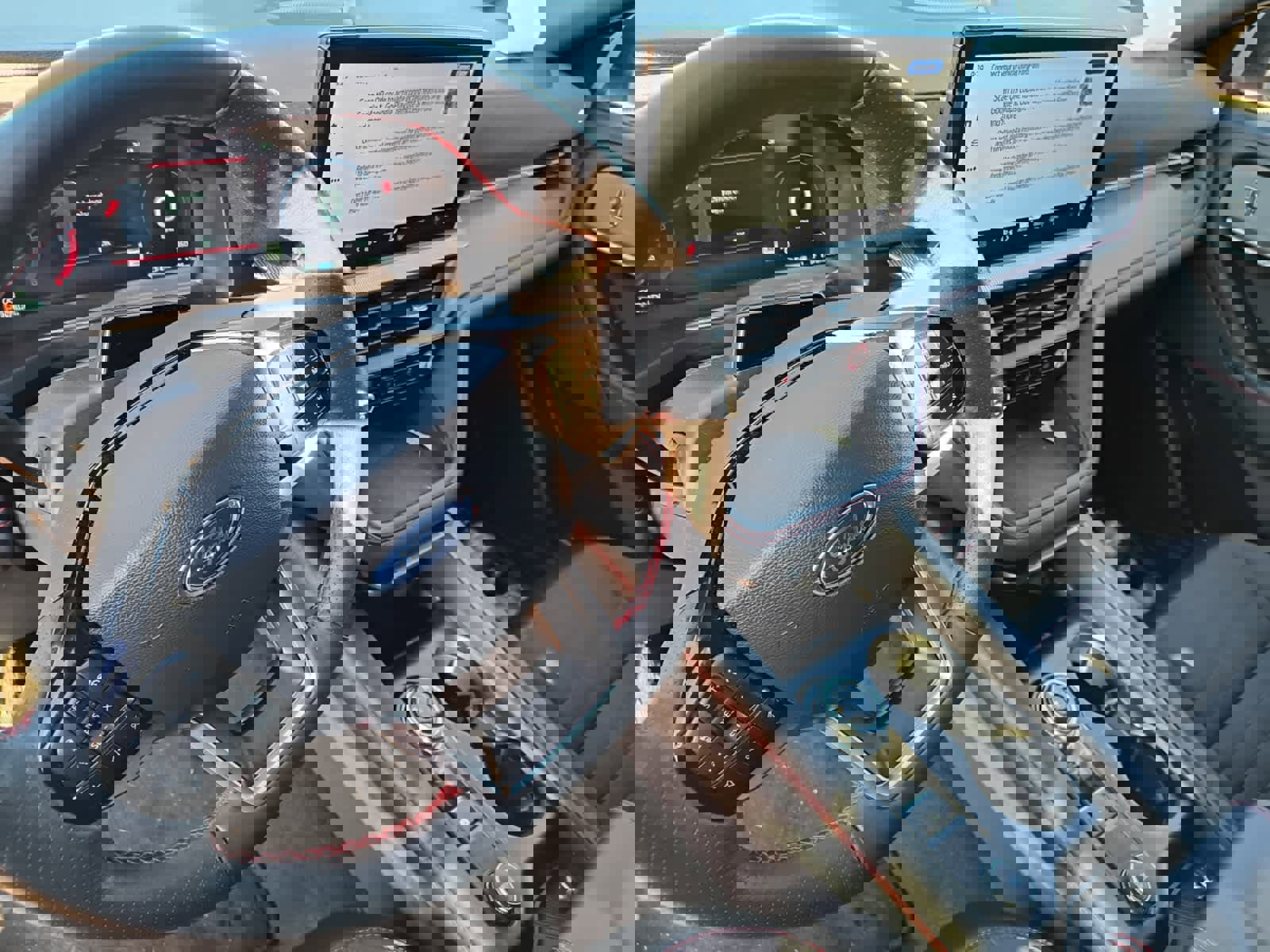 Used 2025 Ford Explorer ST-Line image 11