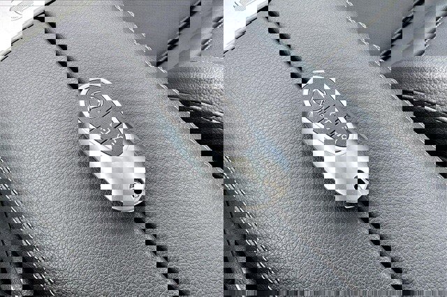 Used 2025 Mercedes-Benz C 300 C 300 image 38