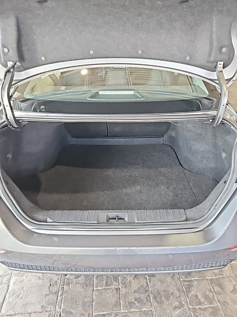 Used 2024 Nissan Sentra SV image 18