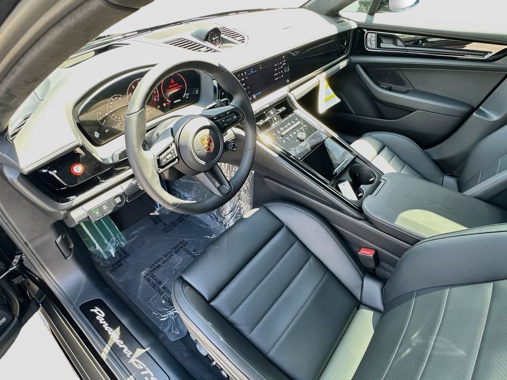 New 2026 Porsche Panamera GTS AWD/4WD image 4