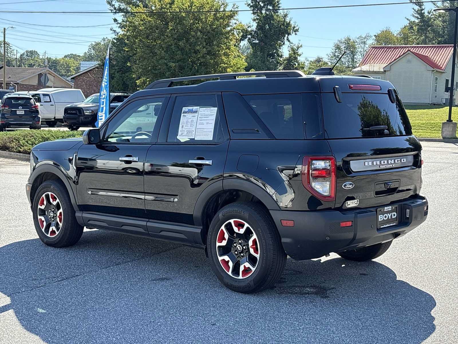 Used 2025 Ford Bronco Sport Free Wheeling w/ Convenience Package AWD/4WD image 8