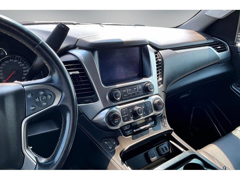 Used 2020 Chevrolet Tahoe Premier AWD/4WD image 9