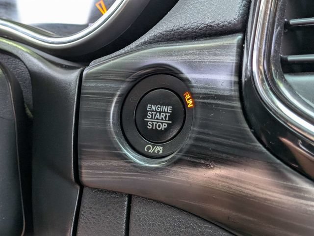 Used 2021 Jeep Grand Cherokee Laredo X RWD image 28