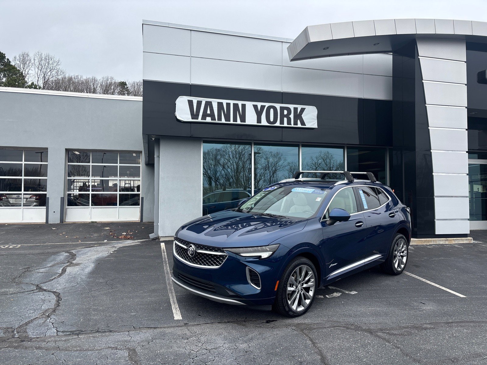 Certified 2022 Buick Envision Avenir w/ Safety Package