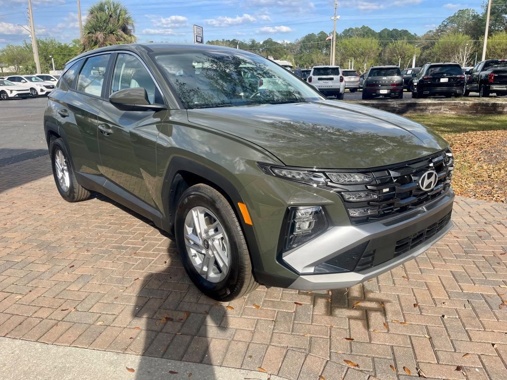 Used 2025 Hyundai Tucson SE image 6