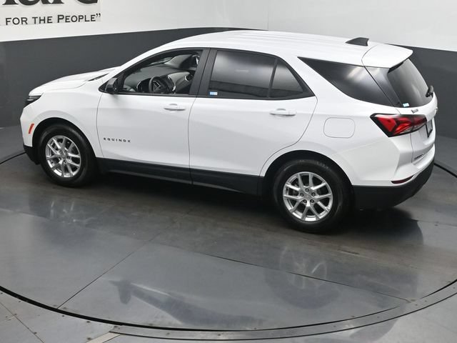 Used 2023 Chevrolet Equinox LS w/ LS Convenience Package FWD image 42