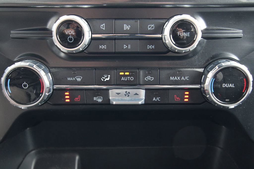 Used 2023 Ford F150 XLT w/ Equipment Group 302A High image 27