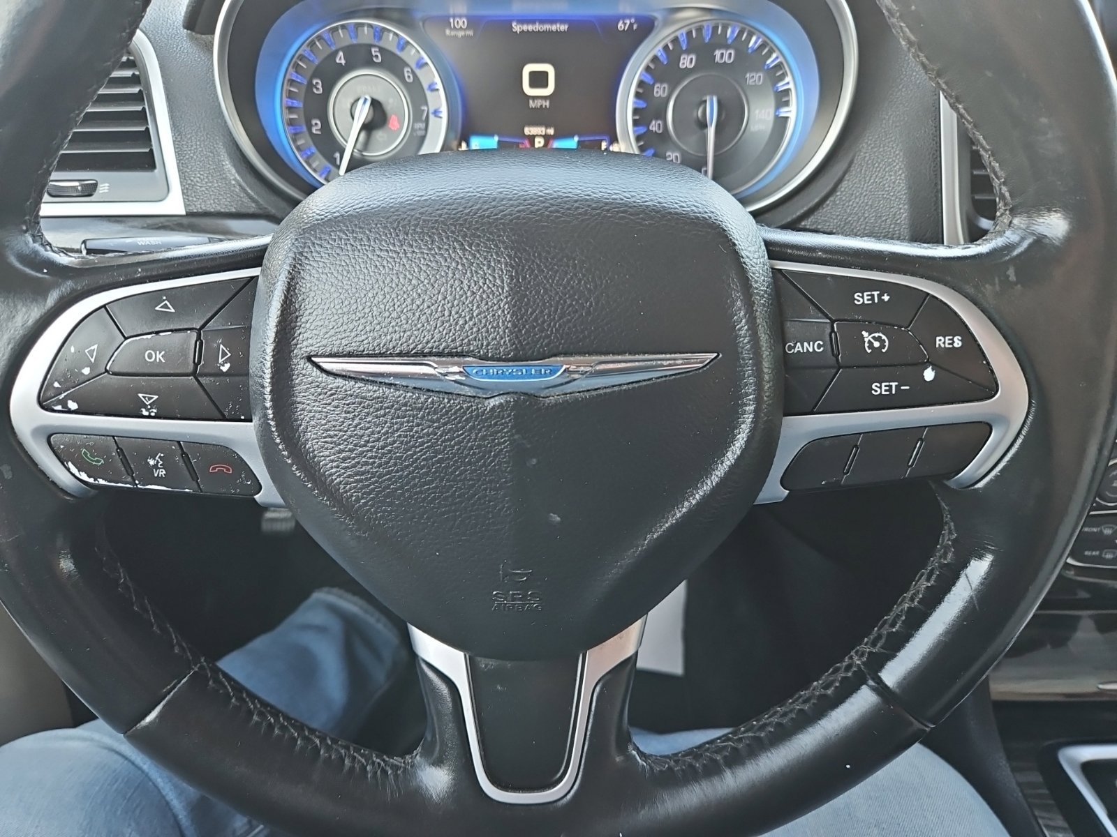 Used 2016 Chrysler 300 Limited RWD image 27