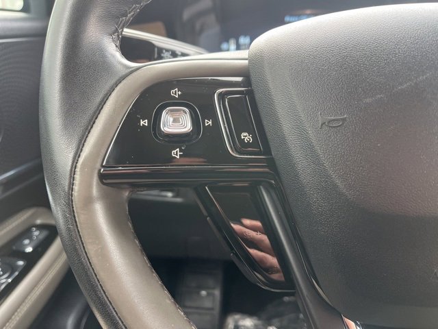 Used 2025 Lincoln Corsair Grand Touring w/ Equipment Group 301A image 30