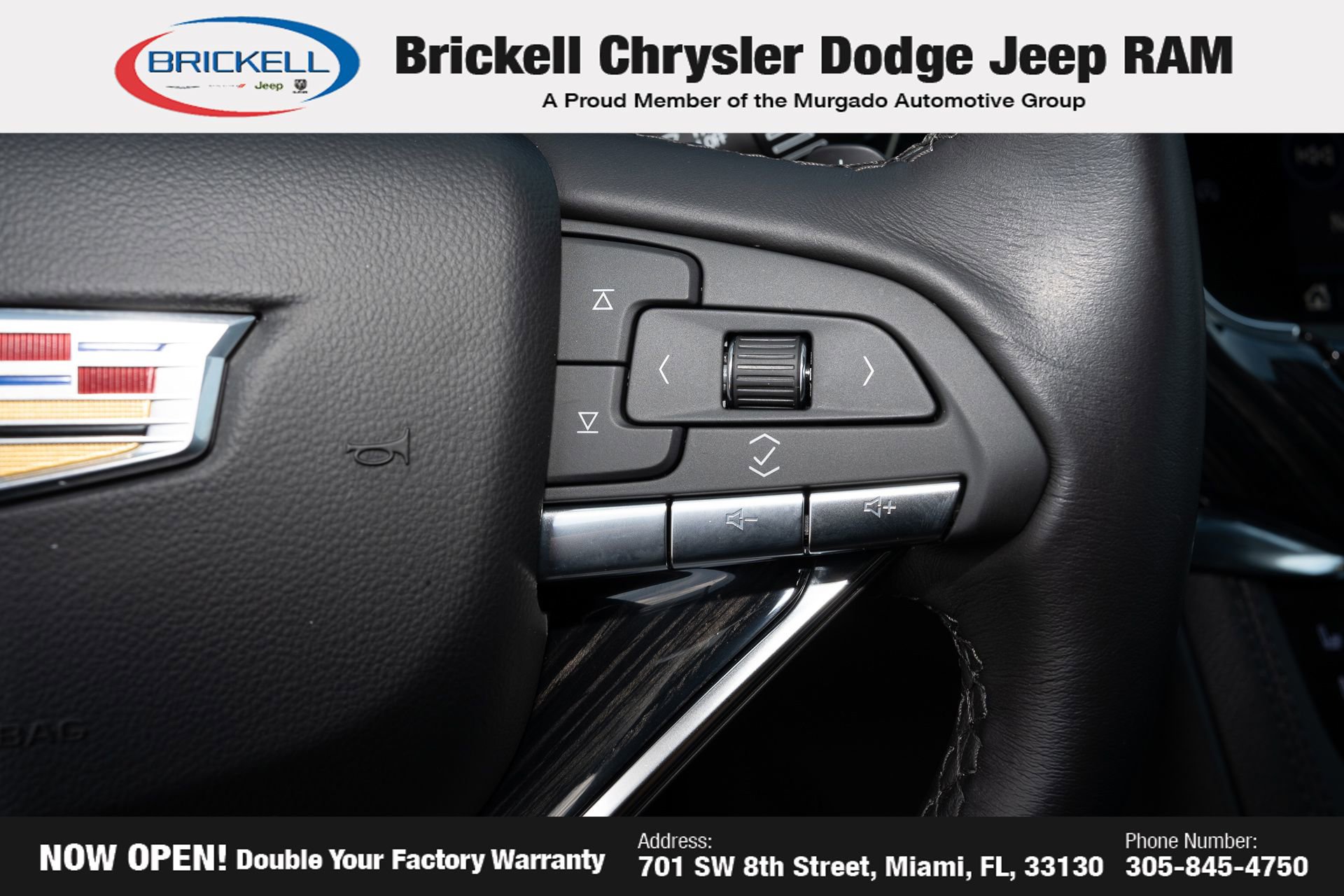 Used 2025 Cadillac XT6 Premium Luxury image 29