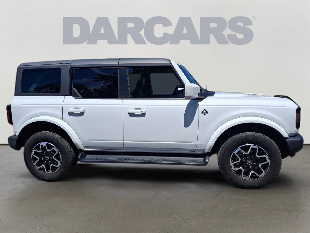 Used 2025 Ford Bronco Outer Banks AWD/4WD image 5