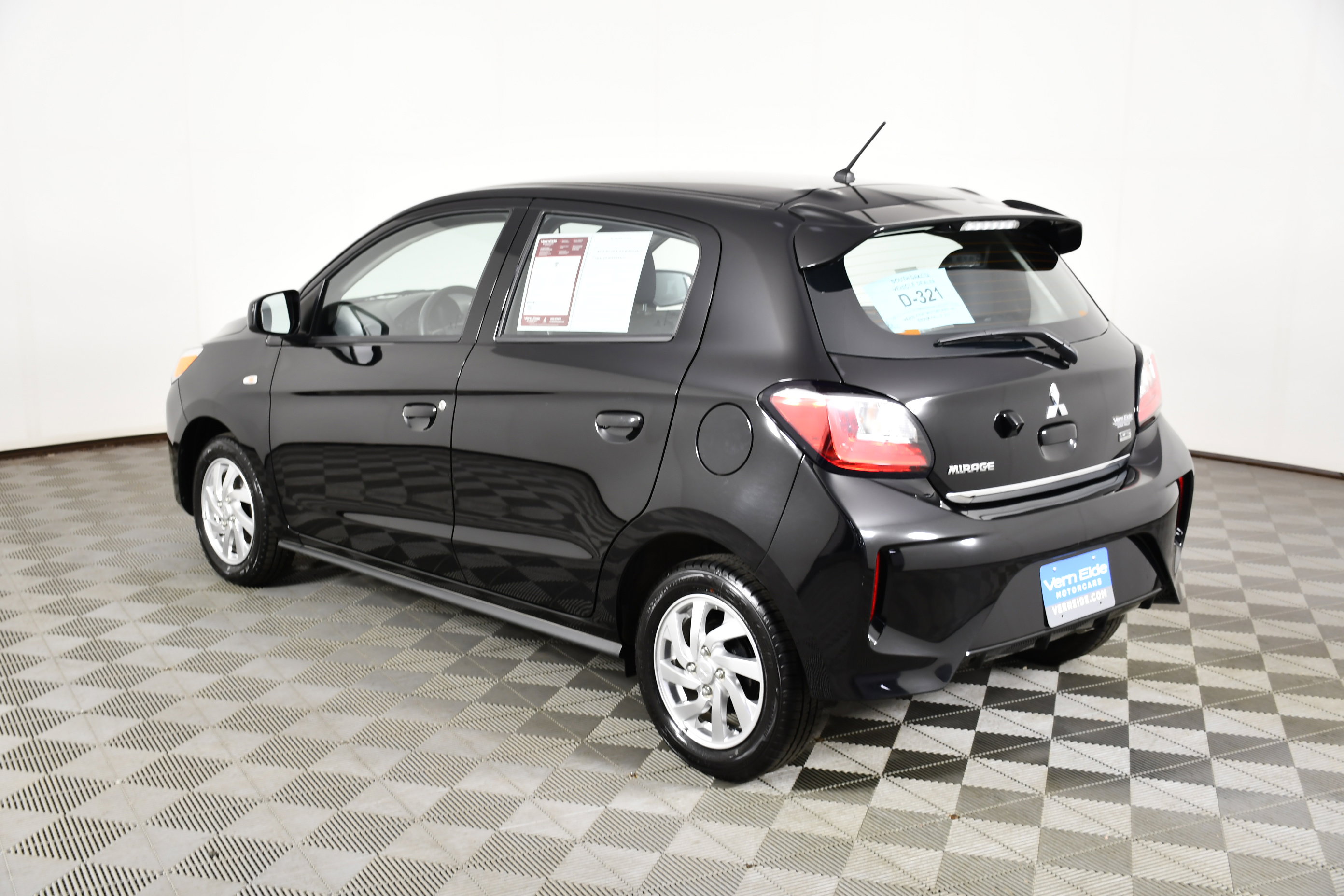 Used 2024 Mitsubishi Mirage LE FWD image 8