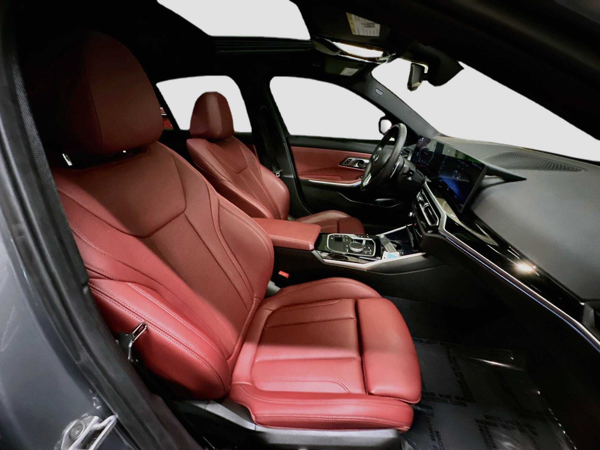 Certified 2023 BMW 330i Sedan w/ Convenience Package RWD image 28